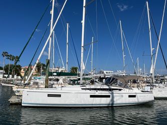 44' Jeanneau 2023 Yacht For Sale